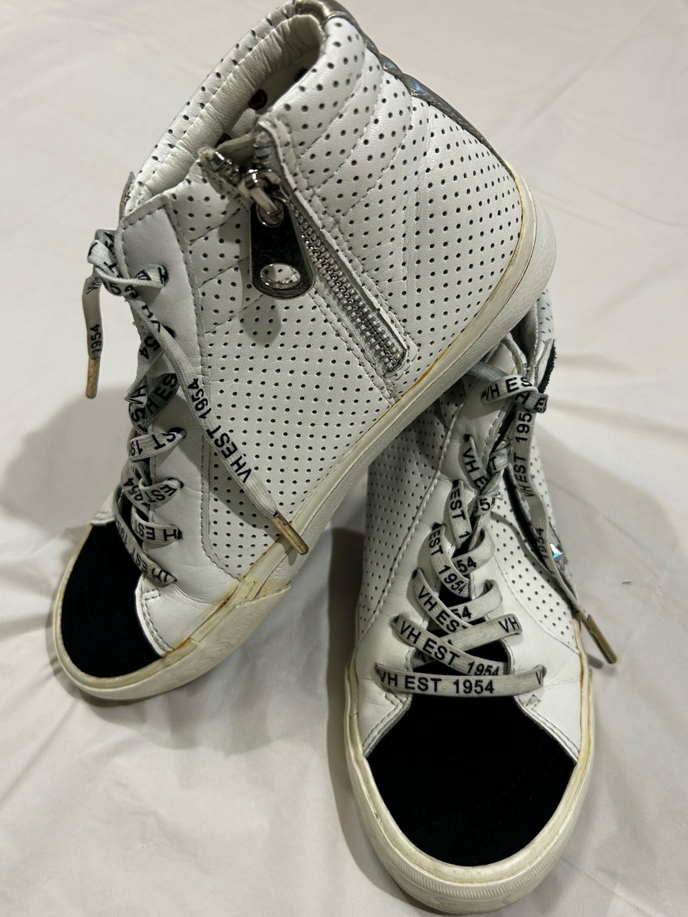 Vintage Havana Gadol High Top Sneakers 6.5